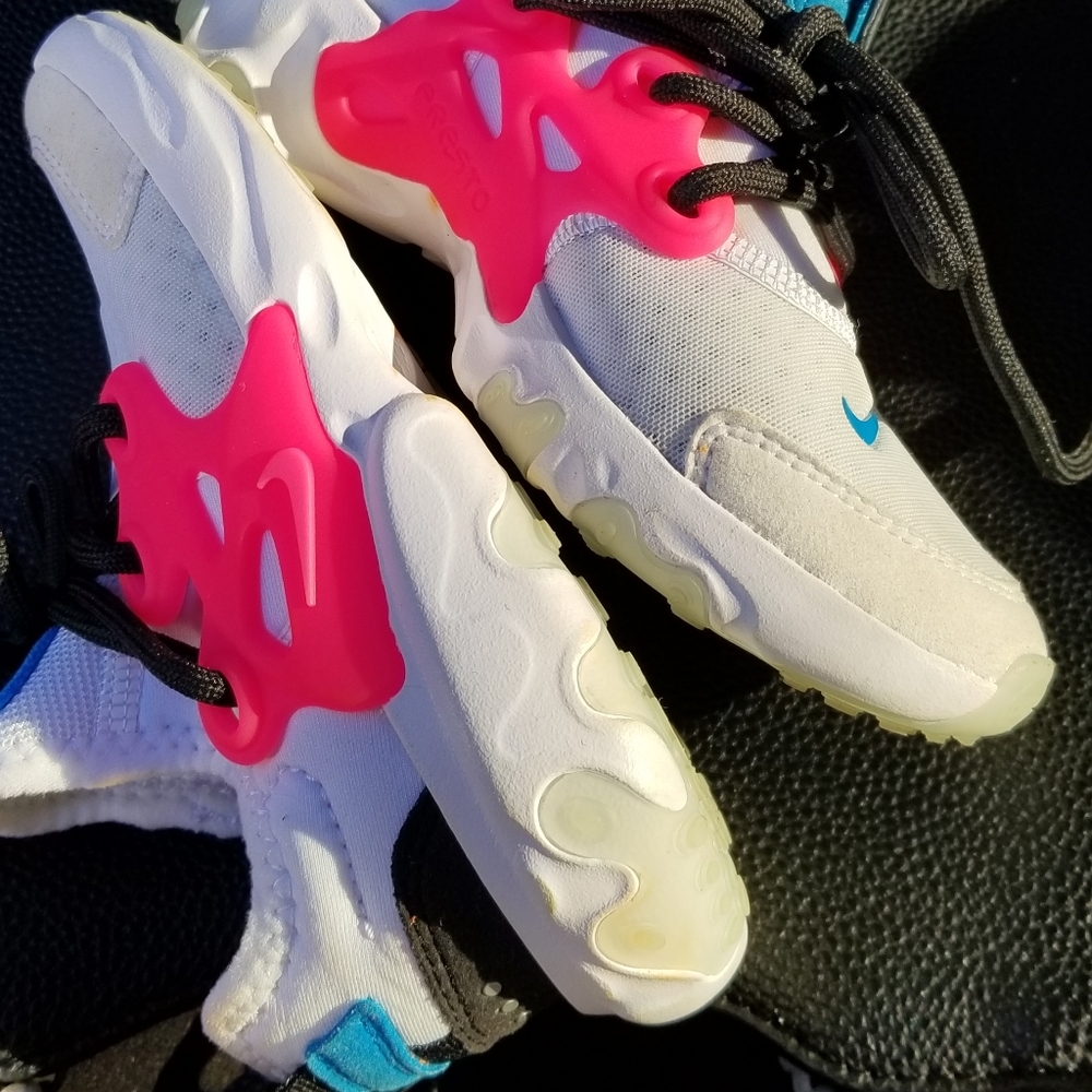 Nikes || kids size 11.5